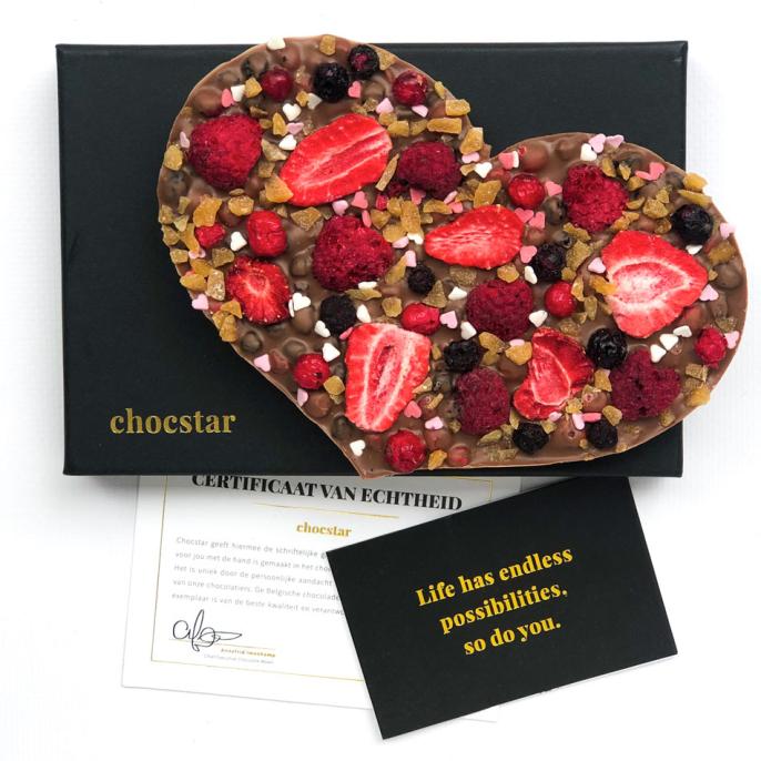 Een kus door de brievenbus Chocstar chocolade geschenk